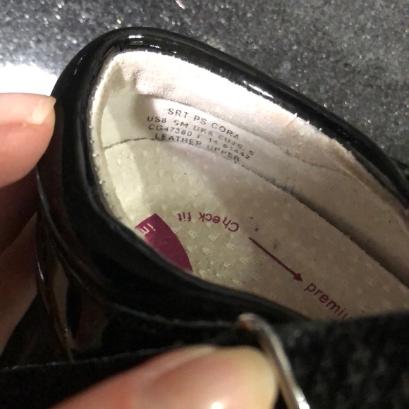 Stride rite pattern leather toddler shoes - Picture 4 of 4